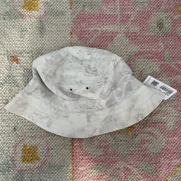 lululemon on my level bucket hat - Picture 3 of 5